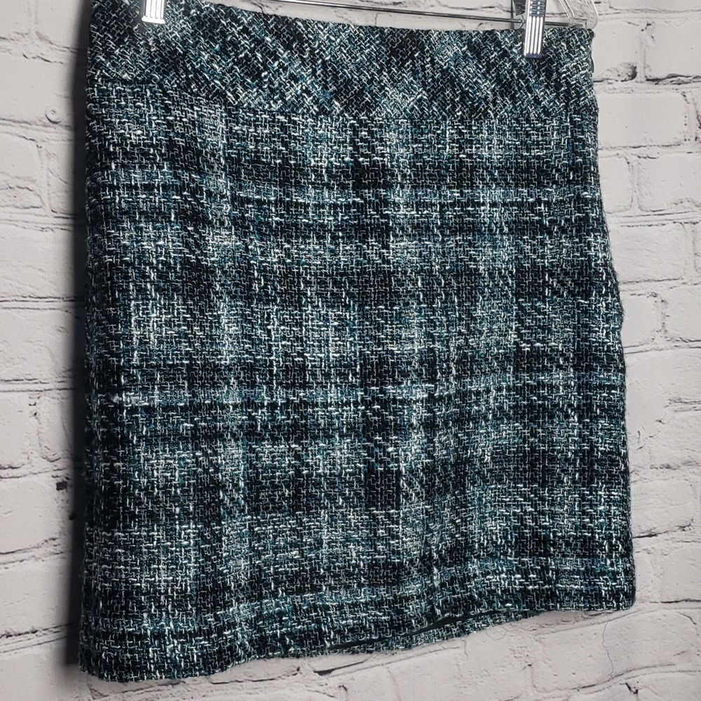 ‎LOFT Skirt - Picture 2 of 7